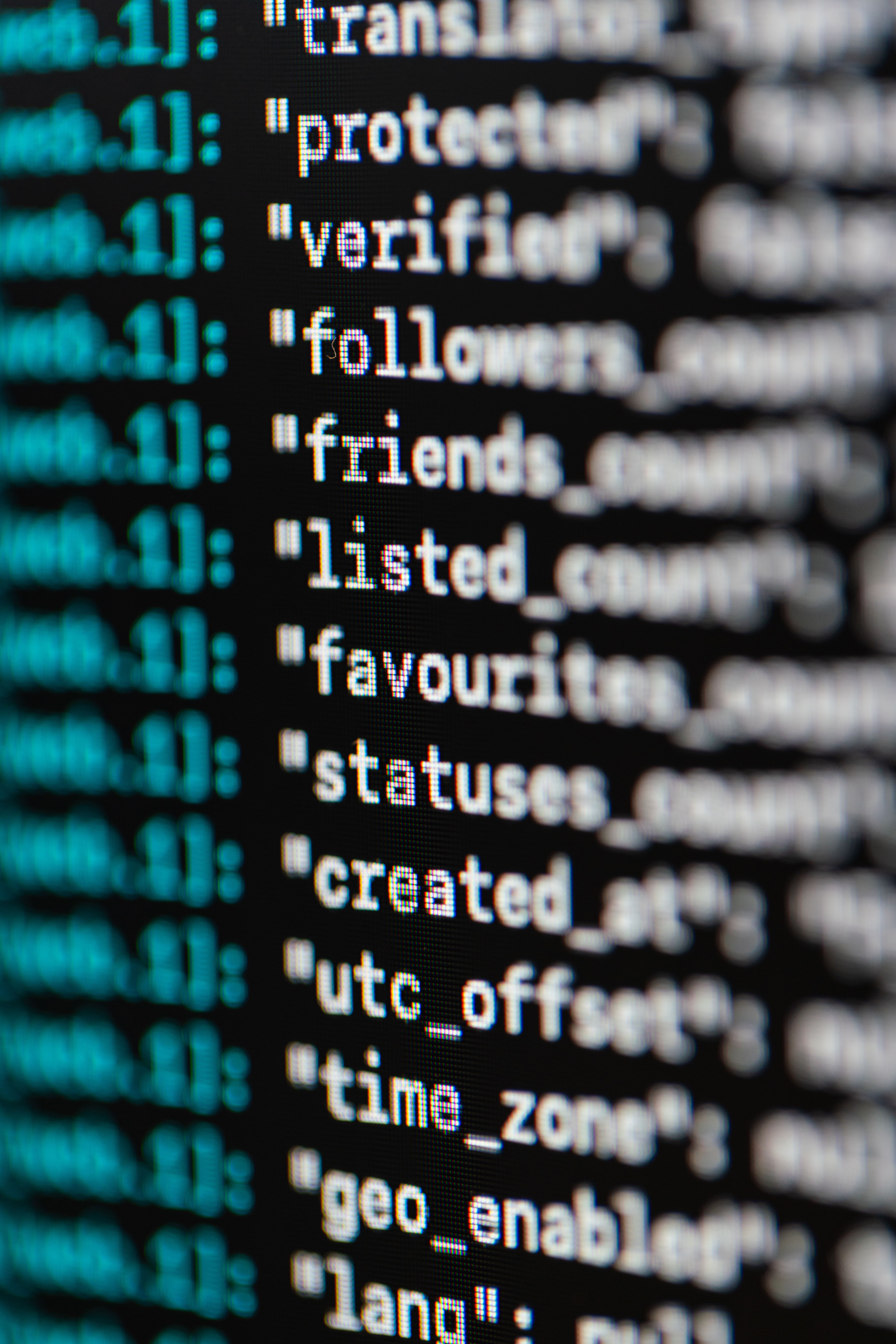 Researchers Trick AI Coding Agents by Splitting Malicious Commands