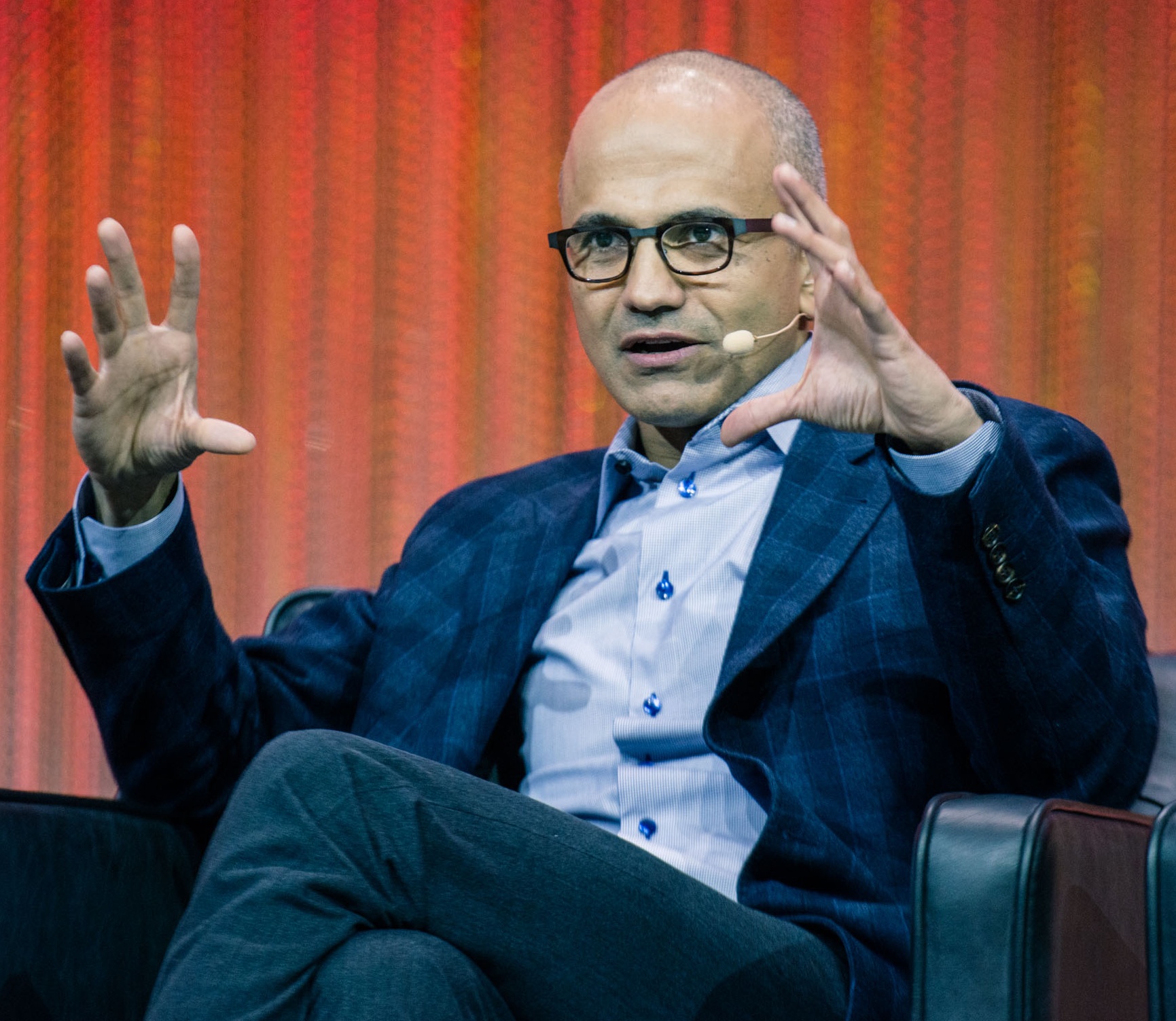 Microsoft udostępnia MAI-Cyber-1-Flash, własny model AI do wykrywania luk w kodzie