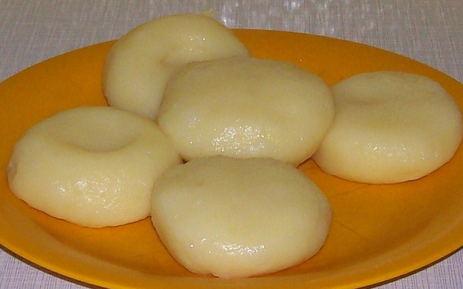 Polish app aims to teach AI to tell Silesian dumplings from doughnuts