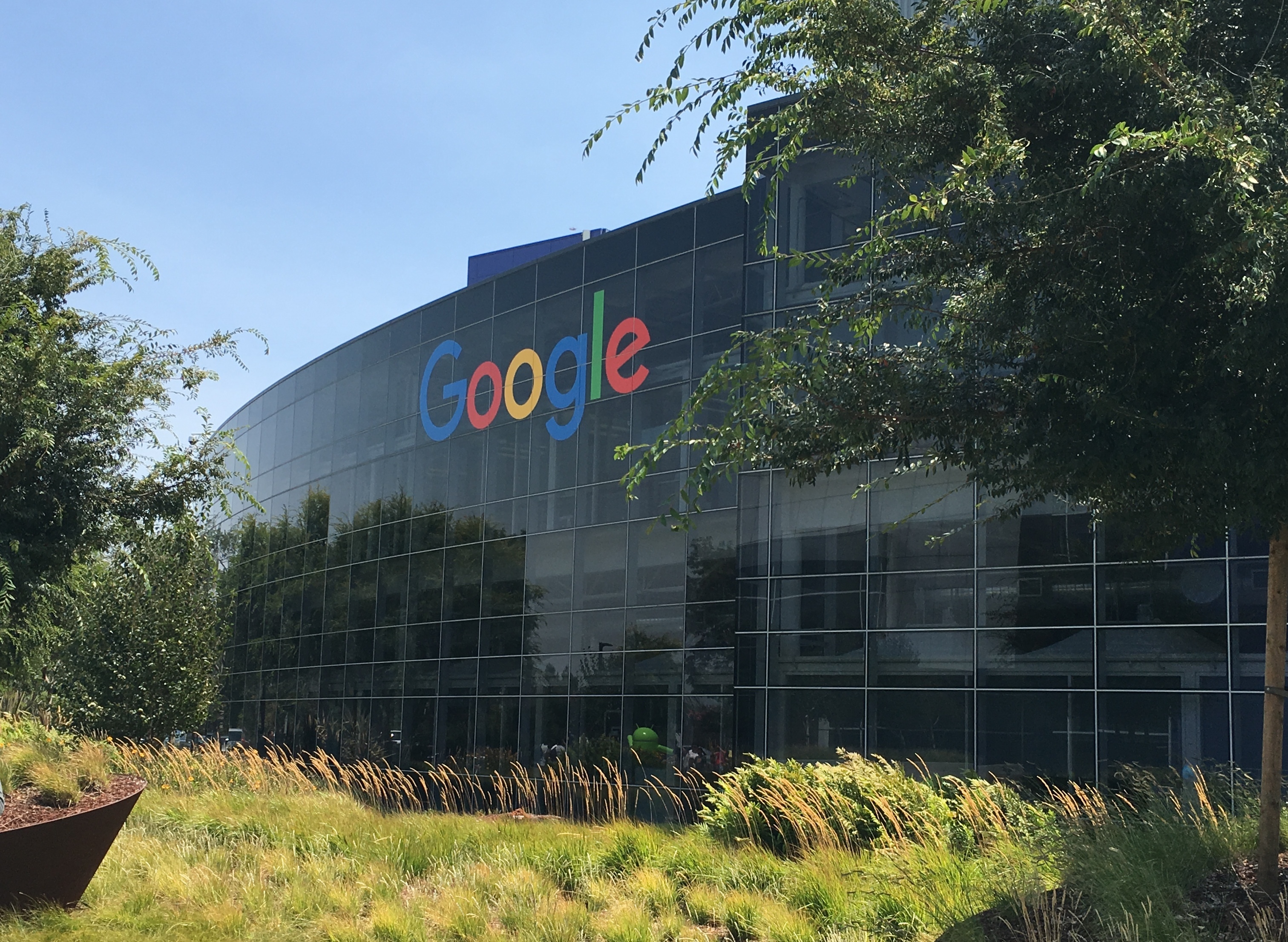 US Federal Judge Rejects DOJ Bid to Break Up Google's Ad Business
