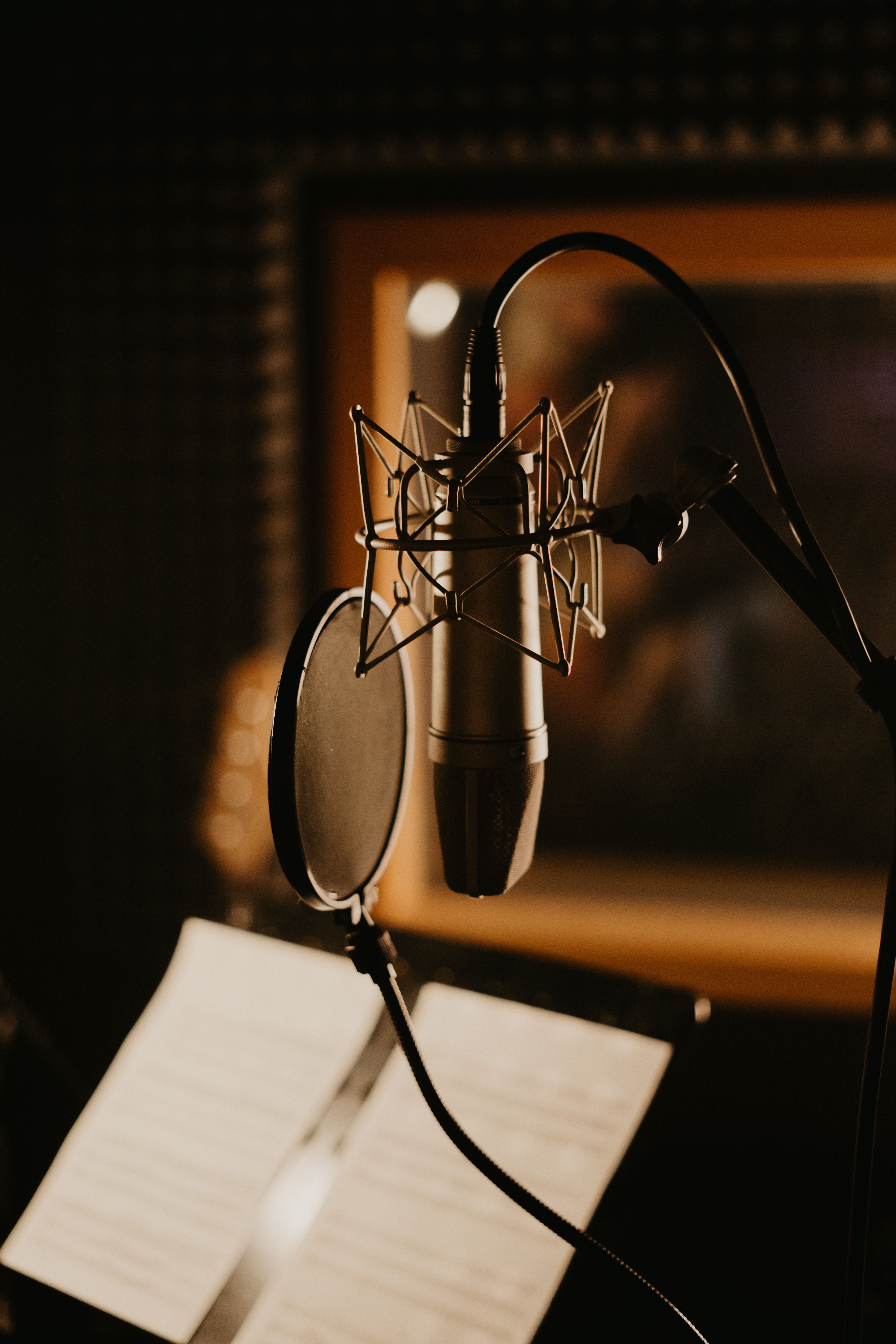 Prawie 40 procent nowych utworów muzycznych powstaje z udziałem AI, wynika z badania SubmitHub